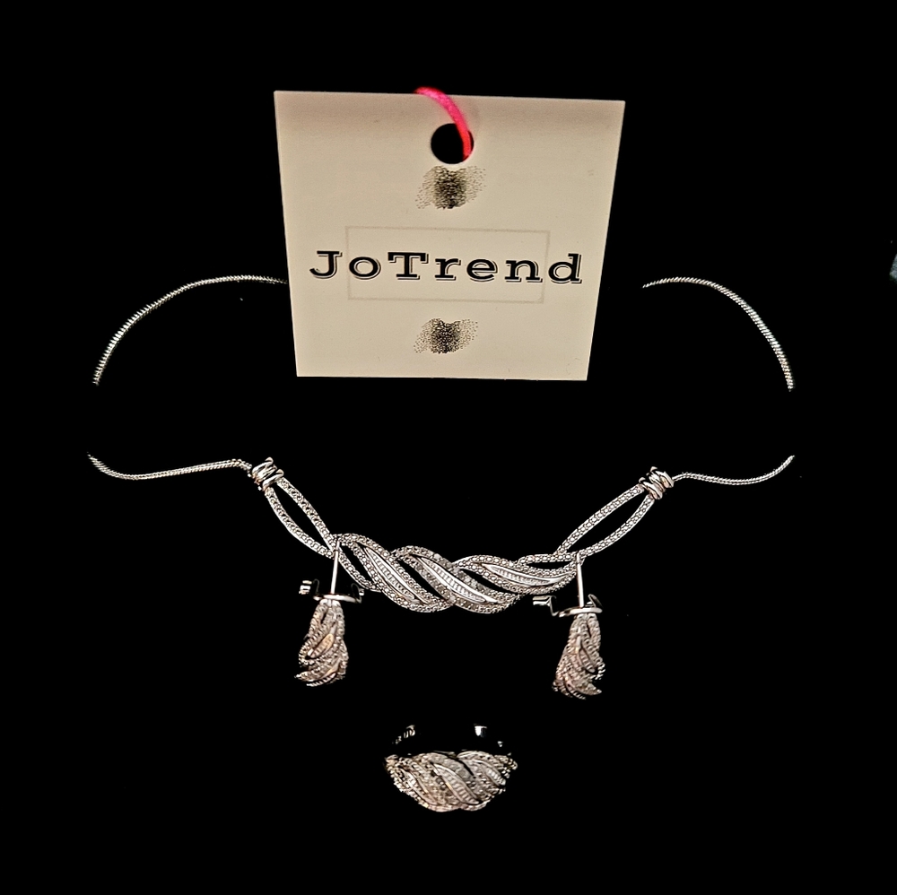 .50 CTW Diamonds Silver Plated Jewelry Set